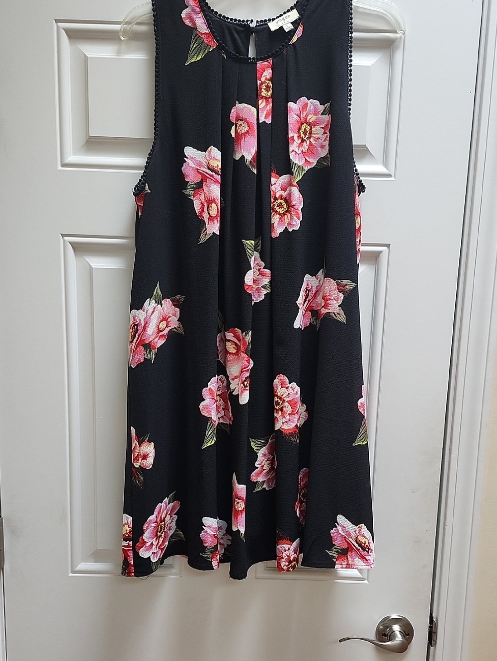 Black Floral Sleeveless Shift Dress with Pink Blooms